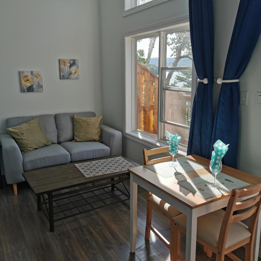 Knotty Pine Ocean Front Suite - Adults Only Ingonish Buitenkant foto