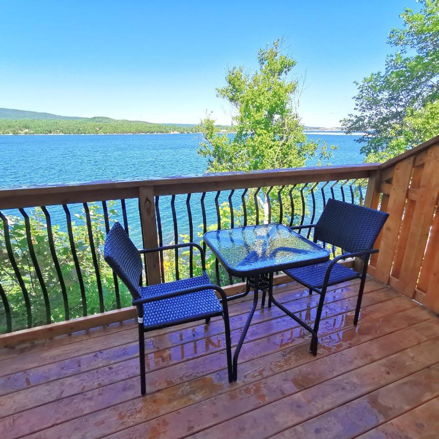Knotty Pine Ocean Front Suite - Adults Only Ingonish Buitenkant foto