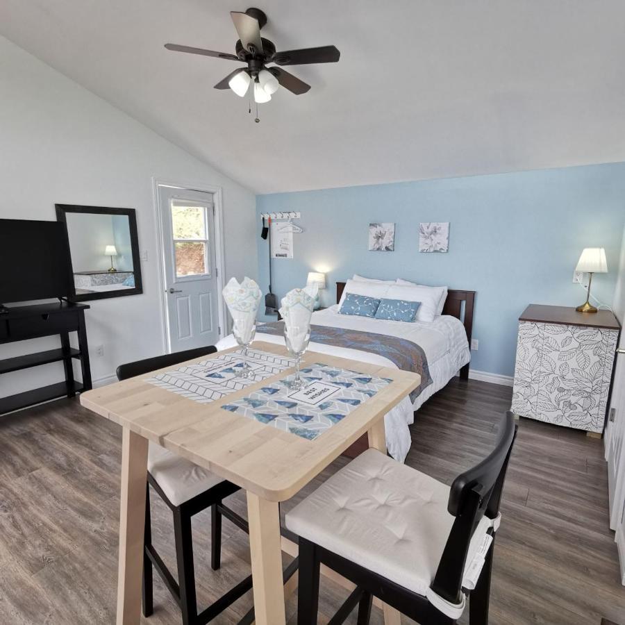 Knotty Pine Ocean Front Suite - Adults Only Ingonish Buitenkant foto