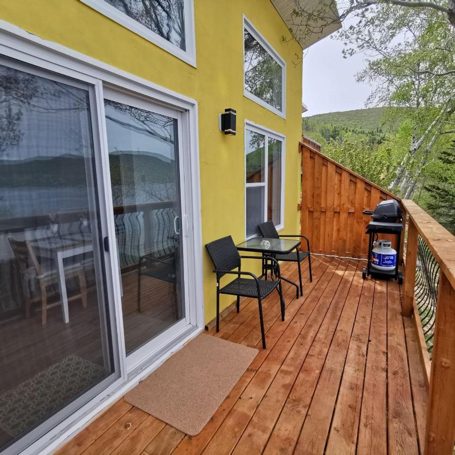 Knotty Pine Ocean Front Suite - Adults Only Ingonish Buitenkant foto